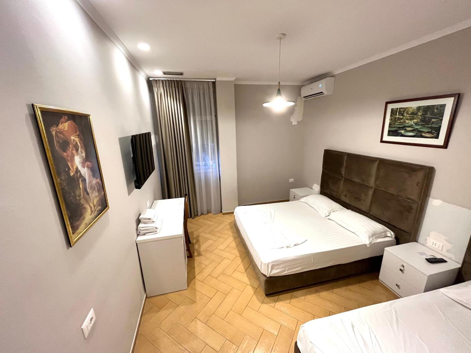 Hotel Nobel Center Tirana Exterior photo